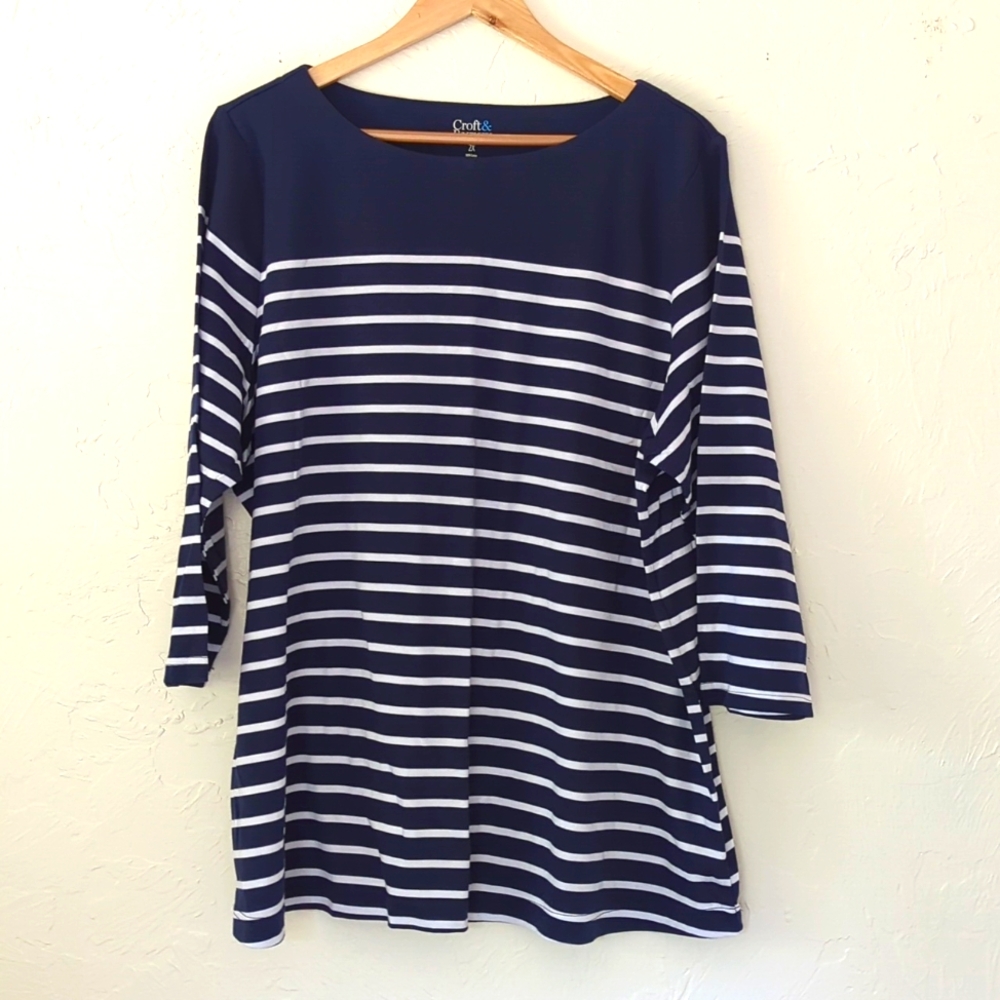Croft & Barrow Navy and White Striped 2X Excellent Condition 3/4 Sleeve Top